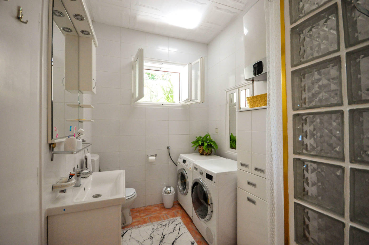Квартира, 1076 м², 340 159$ — FAKTOR